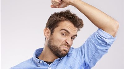 مكون من 7 خطوات.. روتين يومي للحفاظ على رائحة الجسم عطرة في الصيف