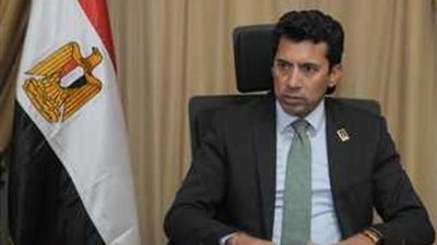 وزير الرياضة يجتمع مع عمرو الجنايني ومحمد فضل