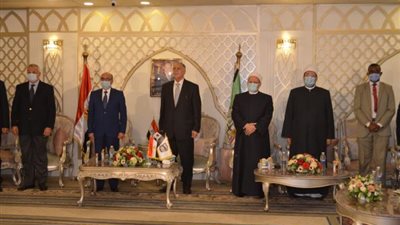 رئيس هيئة قضايا الدولة يكرم وزير الأوقاف المصرى ونظيره السودانى.. صور