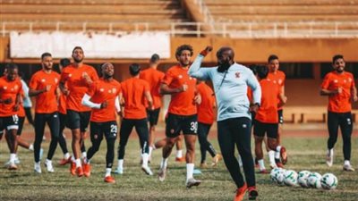 مسحة جديدة لرباعي الأهلي  صباح غدا