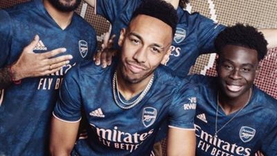 ارسنال يحبط مخطط السيتي ويتعادل في الشوط الأول 1-1