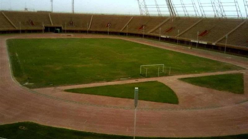 ملعب الأهلي وبطل
