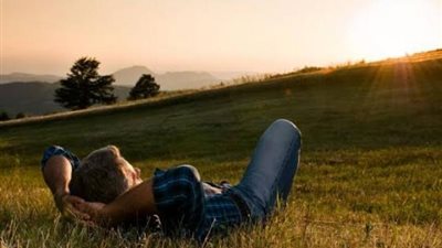 مدرس أزهري يوضح خُلق منسي يسبب للإنسان الراحة والسعادة.. تعرف عليه