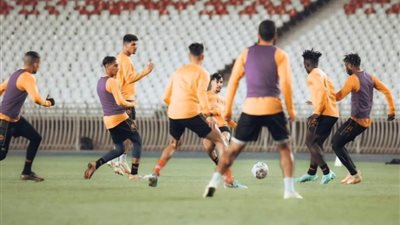 نهضة بركان واتحاد العاصمة.. حكاية لقاء الغضب بين بطلي المغرب والجزائر