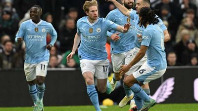 مانشستر سيتي ضد نوتنجهام.. مفاجآت في التشكيل الرسمي لحامل اللقب