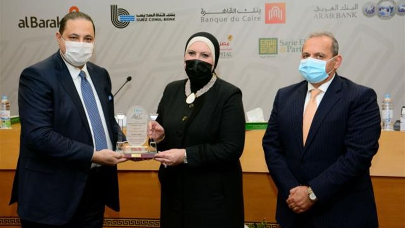 جانب من توقيع البروتوكول