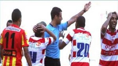 طاقم حكام تونسي يدير مباراة بيراميدز والاتحاد الليبي