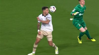 الدوري الإسباني.. فالنسيا يتقدم على برشلونة بثنائية في الشوط الأول