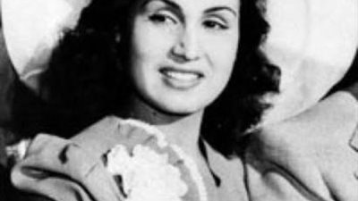 حكايات نور الهدي..  اكتشفها يوسف وهبي ودمرتها أم كلثوم..صامت رمضان  رغم أنها مسيحية