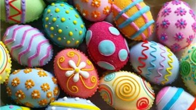 آمنة تمامًا على الأطفال.. طرق تلوين البيض في شم النسيم 2024