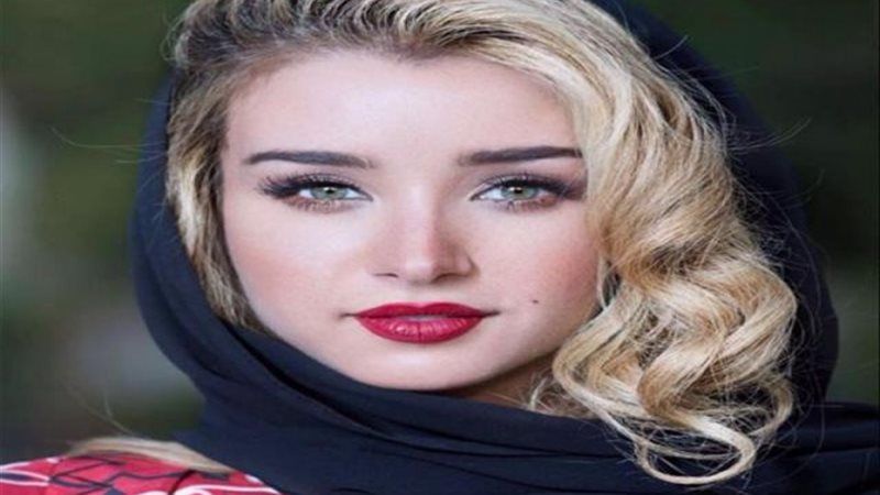 هنا الزاهد