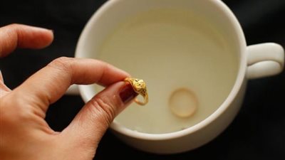 كيف تطمئن على سلامة مشغولاتك الذهبية وتتأكد أنها سليمة؟.. 5 خطوات كالآتى