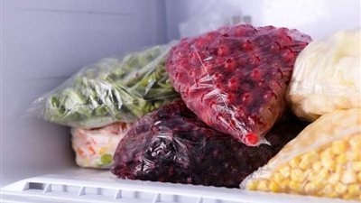 حتى لا تتكون الفطريات.. طرق متنوعة لحفظ الطعام في فصل الصيف