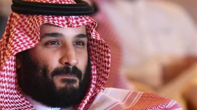 بالصور.. ولي العهد السعودي يتلقى لقاح كورونا