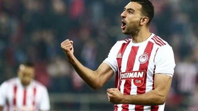 موعد عودة ”كوكا” لتدريبات أولمبياكوس اليوناني