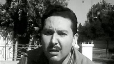 كان يحلم بخلافة  الريحاني.. مات بشكل مأساوي وهذه حكايته مع مرض والده.. أسرار في حياة عادل خيري