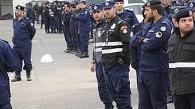 الداخلية الكويتية تعتقل 3 اشخاص متطرفين بحوزتهم أسلحة غير مرخصة