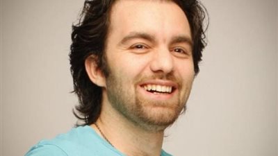 شريف رمزي يعلن إصابته بكورونا.. ويحذر من خالطه: خلو بالكم