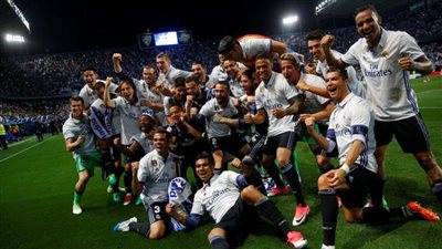 ريال مدريد بطلا للدوري الإسباني عقب خسارة برشلونة أمام جيرونا