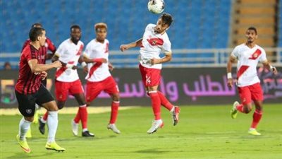 الأهلي يصطدم بالرائد في الدوري السعودي