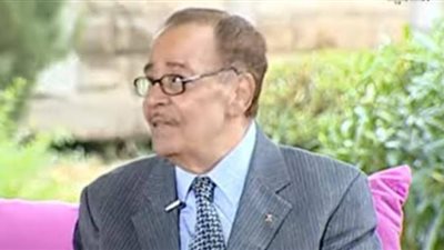 بعد وفاته.. أبرز المعلومات والمحطات في حياة الإذاعي أحمد أبو السعود