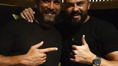 أبو نسب.. أحمد صلاح حسني بعد إصابة أمير كرارة بكورونا: ربنا يقومك بالسلامة يا أبو سليم