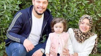 بعد حريق سيارته.. أحمد وزينب يبنيان مسجداً صدقة على حياتهما