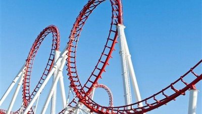 ”لعبة كلفتها حياتها” وفاة فتاة في قطار الموت بإحدي الملاهي الشهيرة