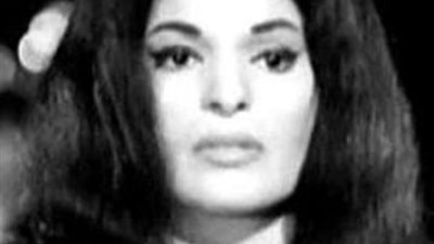 هربت من أجل الرقص.. وصفت زميلتها بـ”البقرة”.. اتهمت نجوي فؤاد بالسرقة.. اعتزلت وارتدت الحجاب.. حكايات الراقصة  ناهد صبري