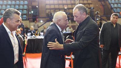 رئيس الزمالك يشارك في حفل تأبين العامري فاروق