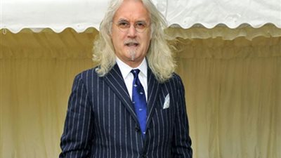 مرض خطير يجر نجم عالمي للاعتزال بطريقة طريفة.. إليك التفاصيل