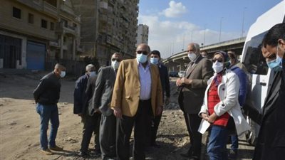 صور.. ماذا شاهد محافظ الجيزة بطريق البر الغربي والشرقي لجسر ترعة المريوطية؟