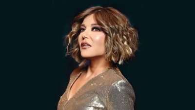 سميرة سعيد تتلقى لقاح فيروس كورونا