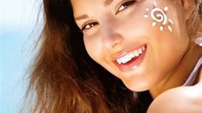تعرفي على الطريقة الصحيحة لاختيار واقي الشمس