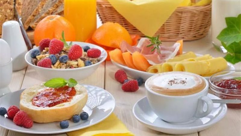 أطعمة ومشروبات
