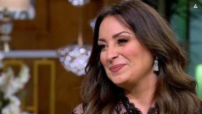 نرمين الفقي تكشف مواصفات فتى أحلامها