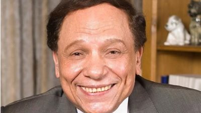 حقيقة تعرض الزعيم عادل إمام لوعكة صحية