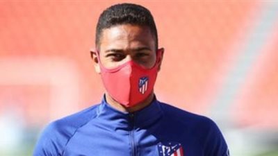 أتليتكو مدريد يطرح أقنعة صحية لمواجهة فيروس كورونا