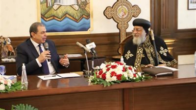 شاهد.. لماذا استقبل البابا تواضروس الثاني وزير القوى العاملة بالكاتدرائية؟
