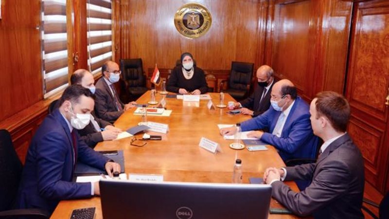 اجتماع وزيرة التجارة
