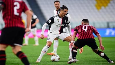 نهاية الشوط الأول بين يوفنتوس و ميلان بالتعادل السلبى