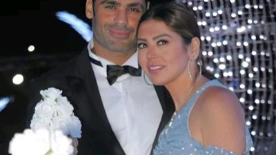 لقاء الخميسي تغازل محمد عبد المنصف في عيد زواجهما الـ 17: حبيبي وحياتي