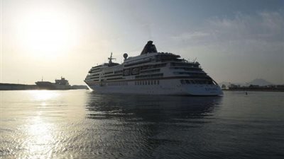 ”النقل” تنظم رحلات بحرية لنقل المصريين العائدين من السعودية