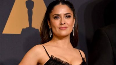 تعرف على سر إستغناء سلمى حايك عن البوتوكس