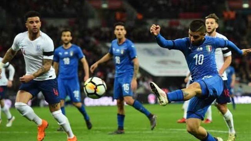 إيطاليا وإنجلترا