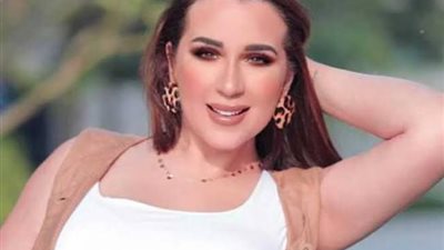 أسما شريف منير تلفت النظر بنحافتها في أحدث ظهور لها