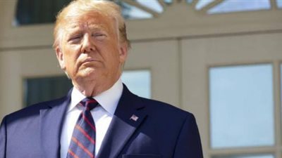 في عيد ميلاده ال٧٤ .. ترامب يكشف عن حقيقة وضعه الصحي