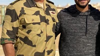 أمير كرارة يهنىء كريم عبد العزيز وبيتر ميمي على مسلسل ”الأختيار2”