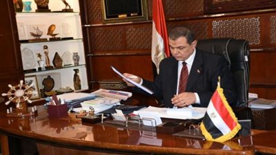 تعرف علي نص اتفاقية عمل تضمن حقوق العاملين بالنقل الجوي