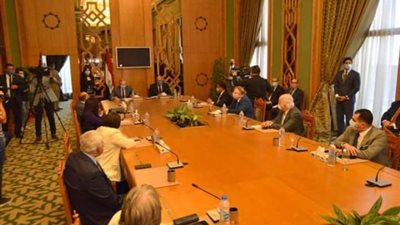 ”التعليم”توقع اتفاقية مع بنك التعمير الألماني لتطوير المدارس الفنية